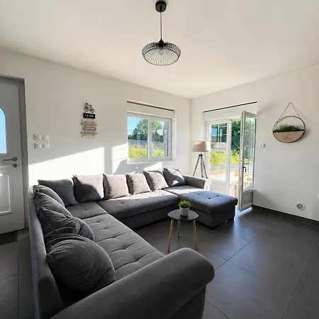 L Escapade Maison 4 8 Voyageur 펜션 Thiembronne