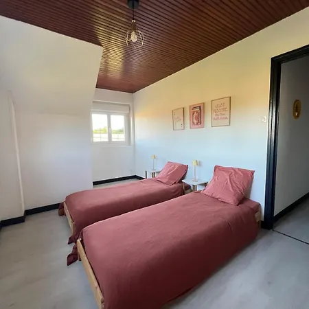 L Escapade Maison 4 8 Voyageur 펜션 Thiembronne